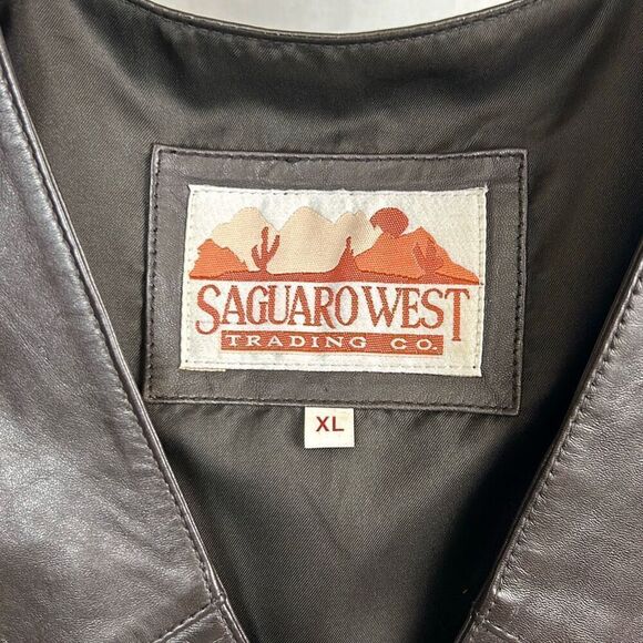 Saguro West Leather Vest Brown Mens Sz XL Western Snap Button - Picture 2 of 7